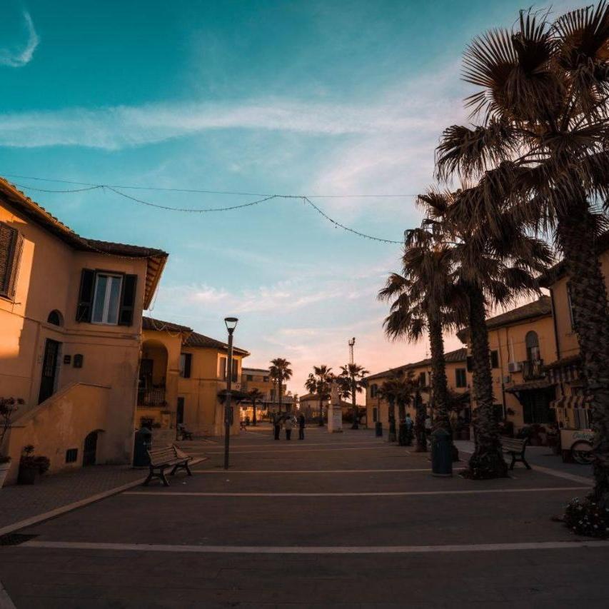 Roma Al Mare! Le Comete Del Borghetto Lido di Ostia Ngoại thất bức ảnh