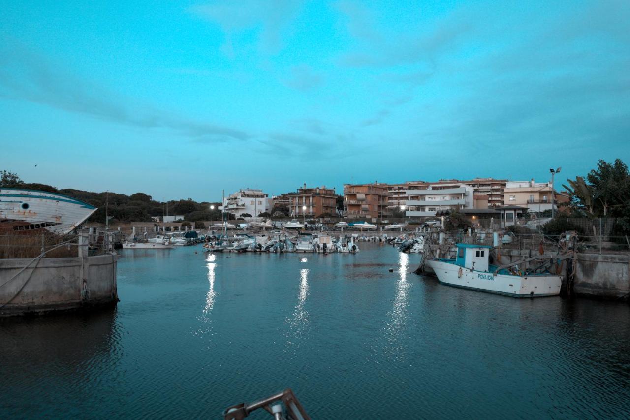 Roma Al Mare! Le Comete Del Borghetto Lido di Ostia Ngoại thất bức ảnh